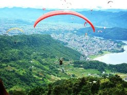 paragliding nepal adventure