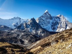cho la pass trek in nepal