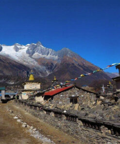 manaslu circuit trek in nepal
